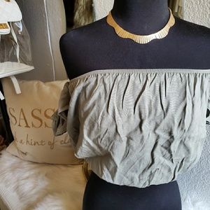 Forever 21 shoulder crop top